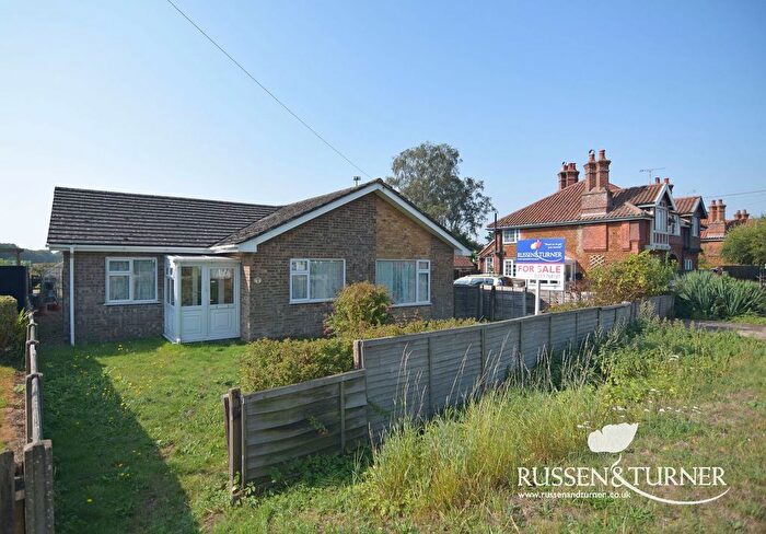 3 Bedroom Bungalow For Sale In Lynn Road, East Winch, PE32