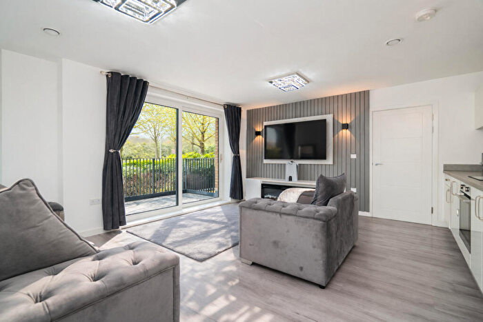 1 Bedroom Apartment For Sale In Canal Street, Campbell Wharf, Milton Keynes, MK9