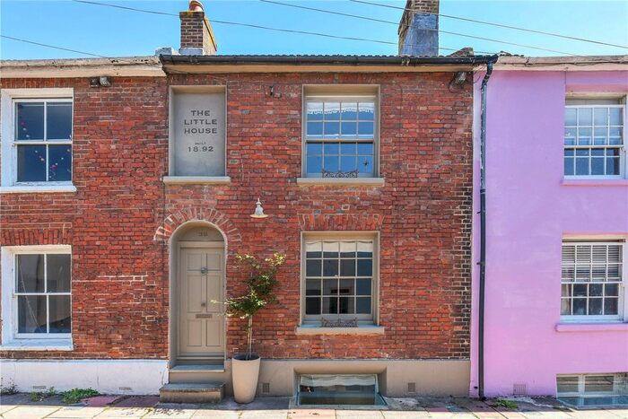 3 Bedroom Terraced House To Rent In Queens Gardens, Brighton, East Sussex, BN1