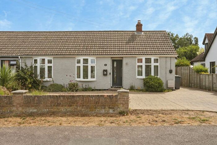 3 Bedroom Bungalow For Sale In Holly Road, Kesgrave, Ipswich, IP5