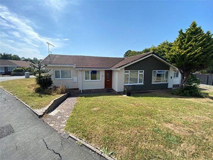 3 Bedroom Bungalow For Sale In Marina Way, Tiverton, Devon, EX16