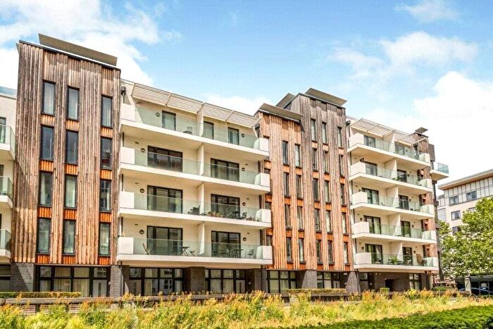 2 Bedroom Flat For Sale In Millennium Promenade, Bristol, BS1