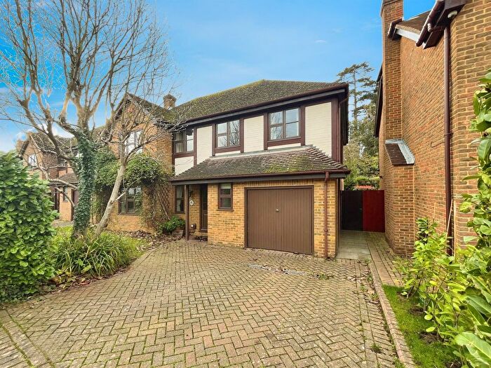 4 Bedroom Detached House For Sale In Ditton Place, Ditton, Aylesford, ME20