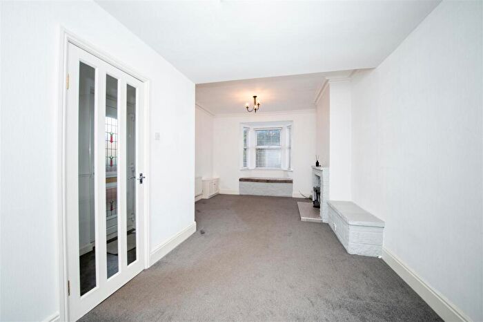 2 Bedroom Semi-Detached House For Sale In Franche Road, Kidderminster, DY11