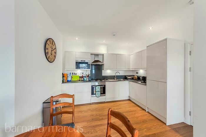 2 Bedroom Apartment To Rent In Osborne Road, Thornton Heath, CR7