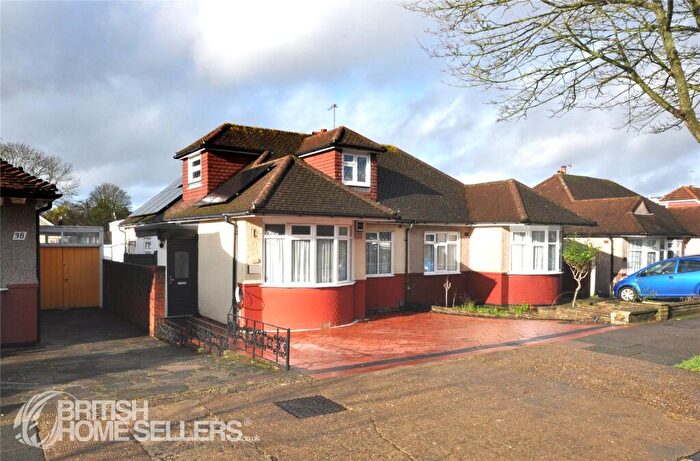 4 Bedroom Semi Detached House For Sale In Gillmans Road, Orpington, BR5
