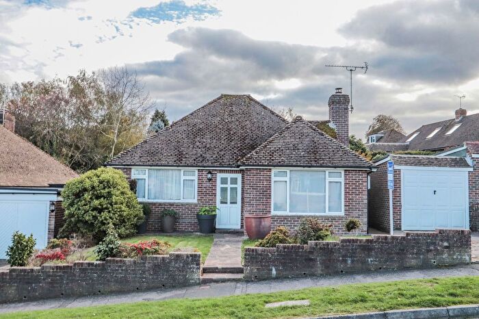 2 Bedroom Bungalow For Sale In Rother View, Burwash, Etchingham, TN19