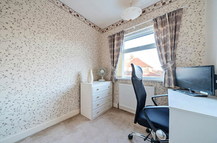 3 Bedroom Detached House For Sale In Charnwood Grove, Mansfield, Nottinghamshire, NG18