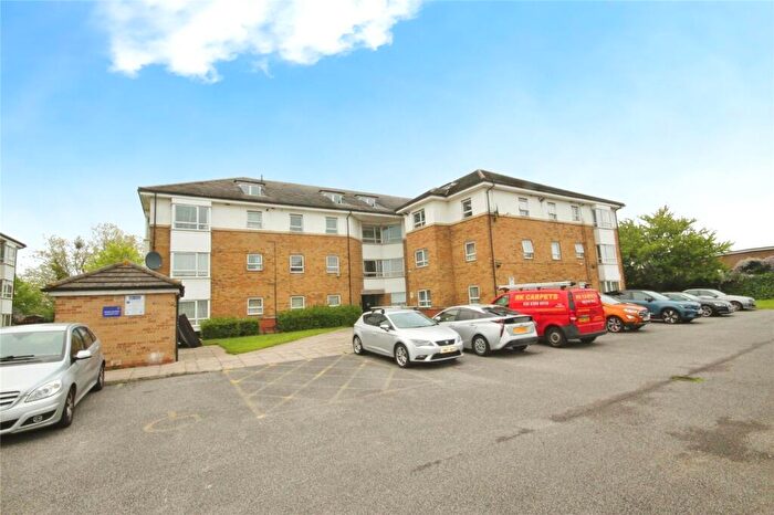 2 Bedroom Apartment To Rent In Pavilion Court, Goresbrook Road, Dagenham, RM9