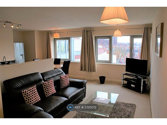 2 Bedroom Flat To Rent In Bloomsbury House, Northampton, NN1