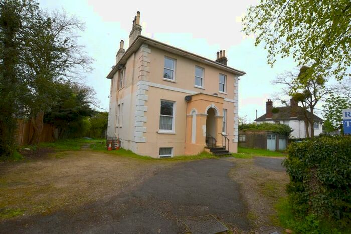 1 Bedroom Flat To Rent In Leckhampton Road, Cheltenham, GL53