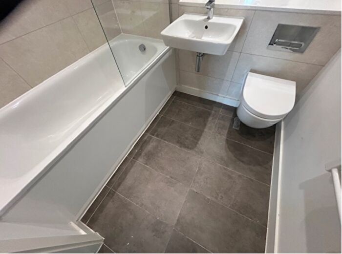 2 Bedroom Apartment To Rent In Store Street, Manchester, Greater Manchester, M1