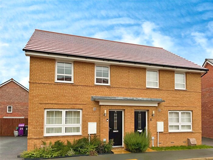 3 Bedroom Semi Detached House To Rent In Brassey Way, Lower Stondon, Henlow, Hertfordshire, SG16