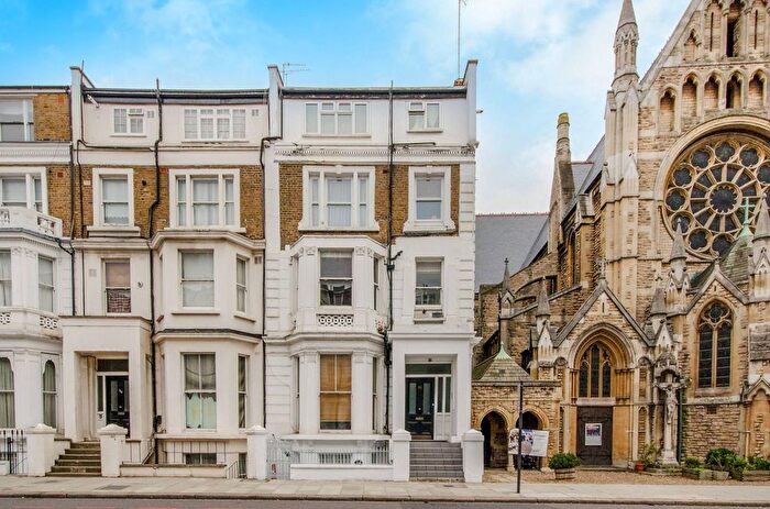 1 Bedroom Flat To Rent In Holland Road, Holland Park, London, W14