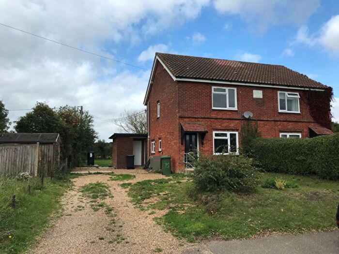 3 Bedroom Semi-Detached House For Sale In Heath Road, Hockering, Dereham, Norfolk, NR20