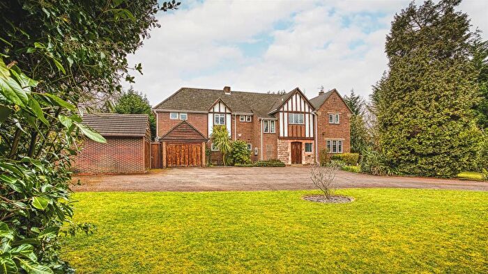 5 Bedroom Detached House For Sale In Duffield Road, Darley Abbey, Derby, DE22