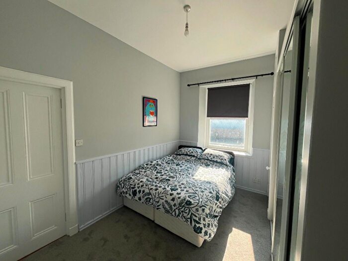 1 Bedroom Flat To Rent In Market Square, Stonehaven, Aberdeenshire, AB39