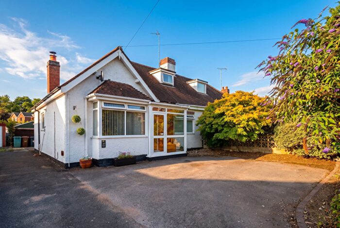 2 Bedroom Semi-Detached Bungalow For Sale In Lugtrout Lane, Solihull, B91