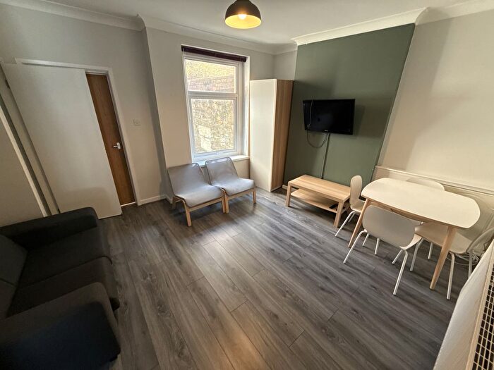 4 Bedroom Terraced House To Rent In Breaval Street, Cardiff, CF24