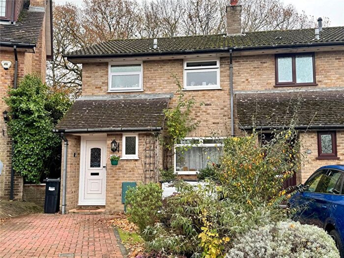 3 Bedroom Semi Detached House For Sale In Bowland Rise, New Milton, Hampshire, BH25