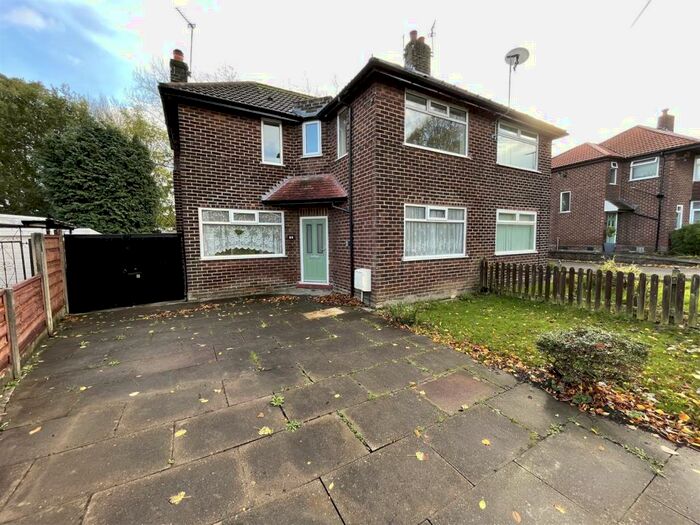 3 Bedroom House To Rent In Roundwood Road, Manchester, M22