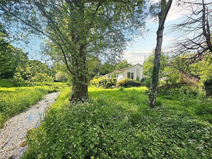 3 Bedroom Bungalow For Sale In Crypt Lane, Cocking, Midhurst, West Sussex, GU29