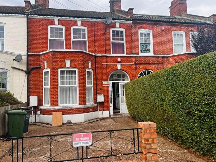 4 Bedroom Semi Detached House To Rent In St. Fillans Road, London, SE6