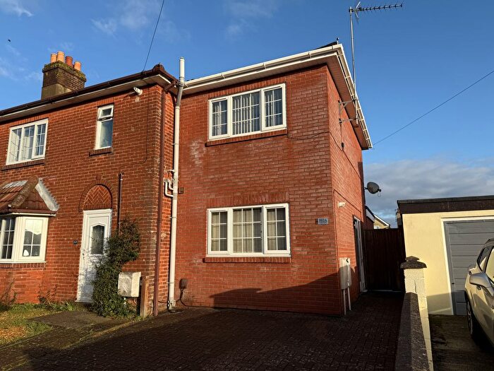 2 Bedroom Property To Rent In Castle Road, Winton, Bournemouth, BH9