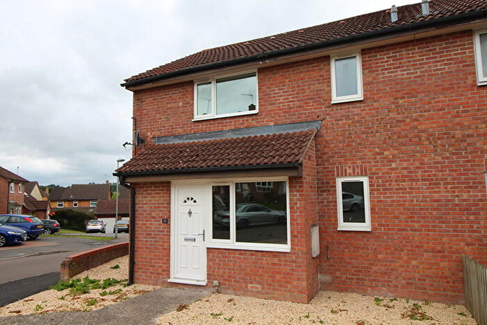 1 Bedroom End Of Terrace House To Rent In Westerham Walk, Calne, SN11