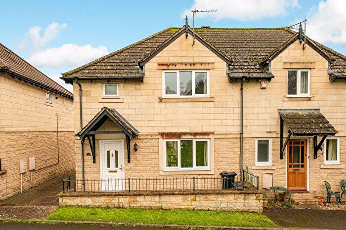 2 Bedroom Mews For Sale In Symes Park, Bath, BA1