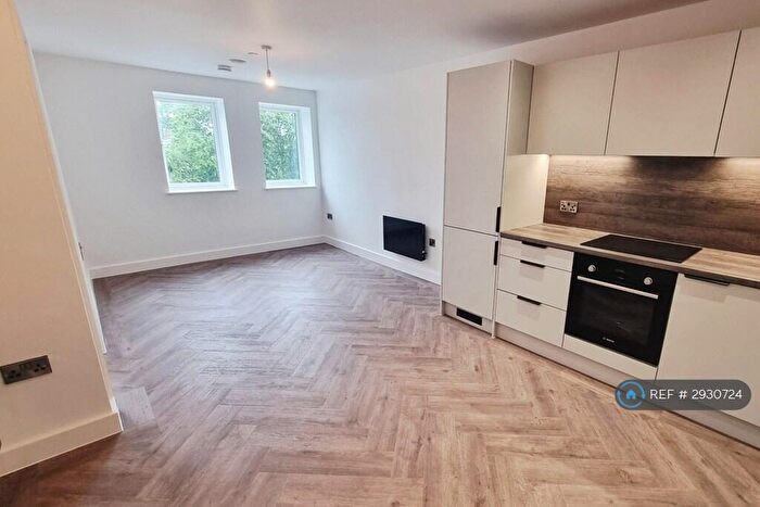 1 Bedroom Flat To Rent In Coventry Rd, Birmingham, B26
