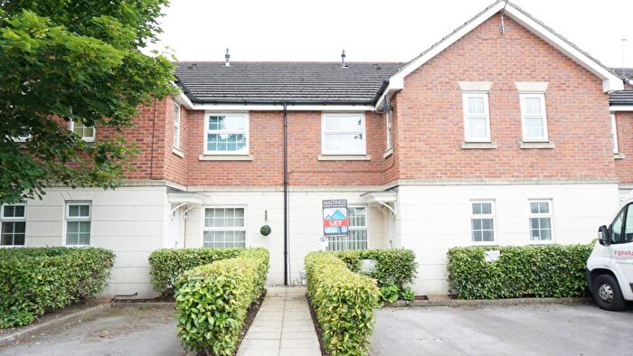 2 Bedroom House To Rent In Robin Close, Brough, HU15