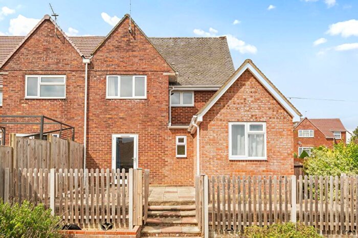 5 Bedroom Semi-Detached House To Rent In Stanmore Lane, Winchester, SO22