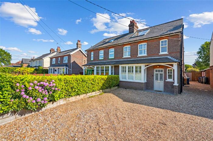 4 Bedroom Semi-Detached House For Sale In Weedon Hill, Hyde Heath, Amersham, Buckinghamshire, HP6