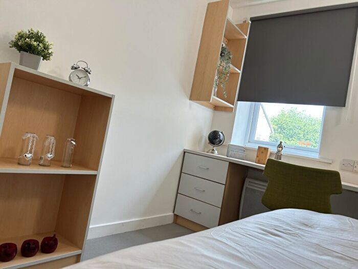1 Bedroom Flat To Rent In Great Horton Road, Bradford, BD7