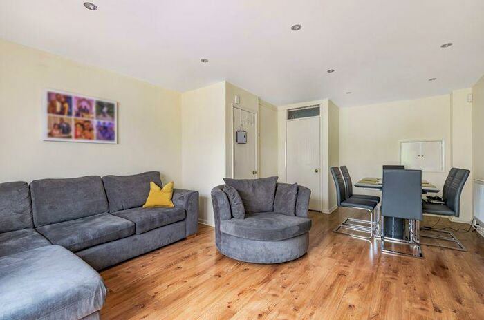 3 Bedroom Terraced House To Rent In Aveling Close, Purley, CR8