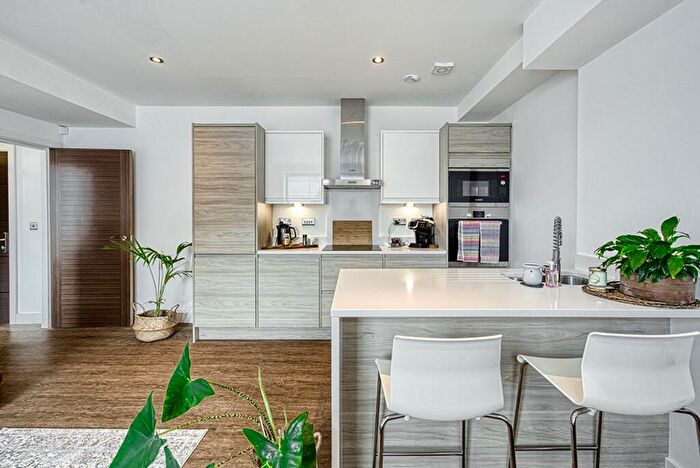 2 Bedroom Flat To Rent In Cuppin Street, Chester, CH1