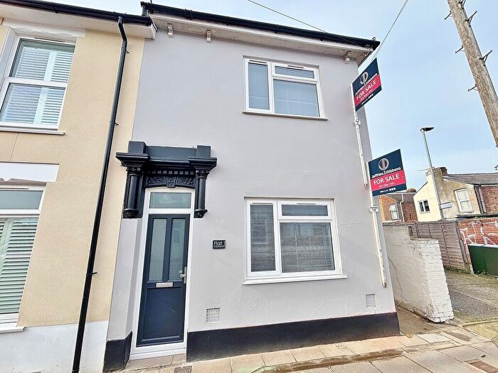 2 Bedroom Flat To Rent In Guildford Road, Portsmouth, PO1
