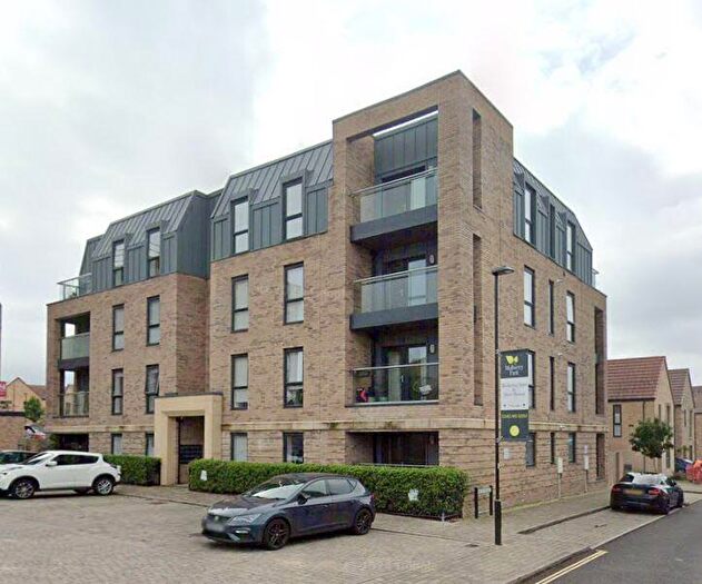 1 Bedroom Flat To Rent In Mulberry Way, Bath, BA2