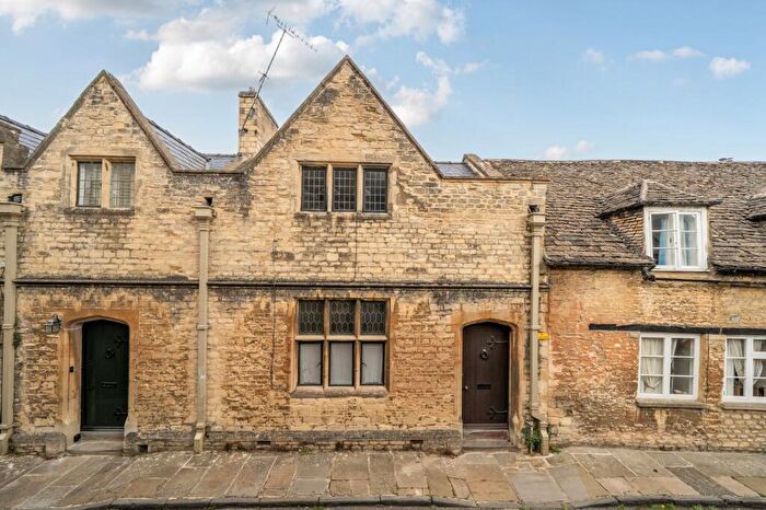 3 Bedroom Terraced House For Sale In Coxwell Street, Cirencester, GL7