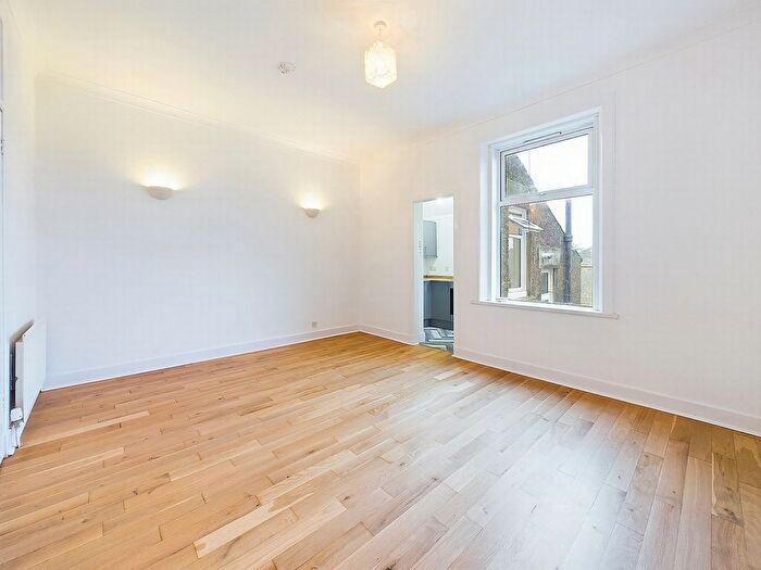 1 Bedroom Flat For Sale In Parkend Road, Saltcoats, KA21