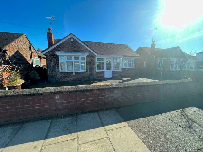 3 Bedroom Bungalow To Rent In Bayswater Road, Wallasey, CH45