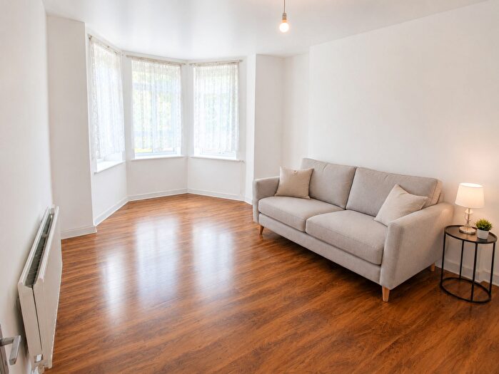 1 Bedroom Flat For Sale In Homerton Road, Fairmead House Homerton Road, E9