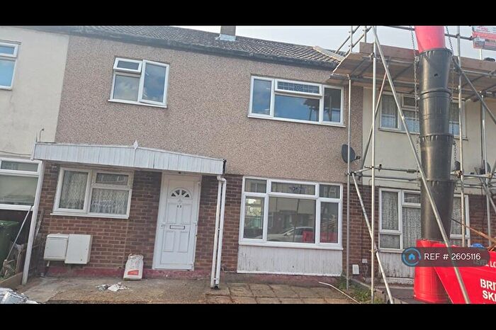 4 Bedroom Terraced House To Rent In Chelmer Crescent, Barking, IG11