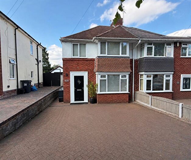 3 Bedroom Semi-Detached House For Sale In Park Road West, Wollaston, Stourbridge, DY8