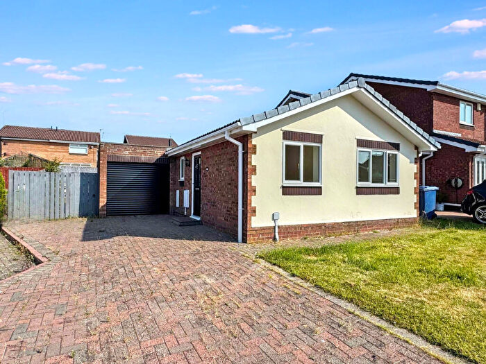 2 Bedroom Bungalow To Rent In North Drive, Hebburn, Tyne And Wear, NE31