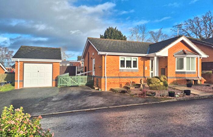 2 Bedroom Detached Bungalow For Sale In Glasfryn, Ruthin, LL15