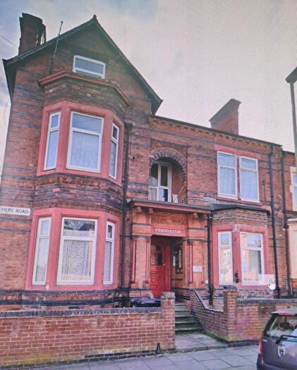 1 Bedroom Flat To Rent In Mere Road Flat, Leicester, LE5