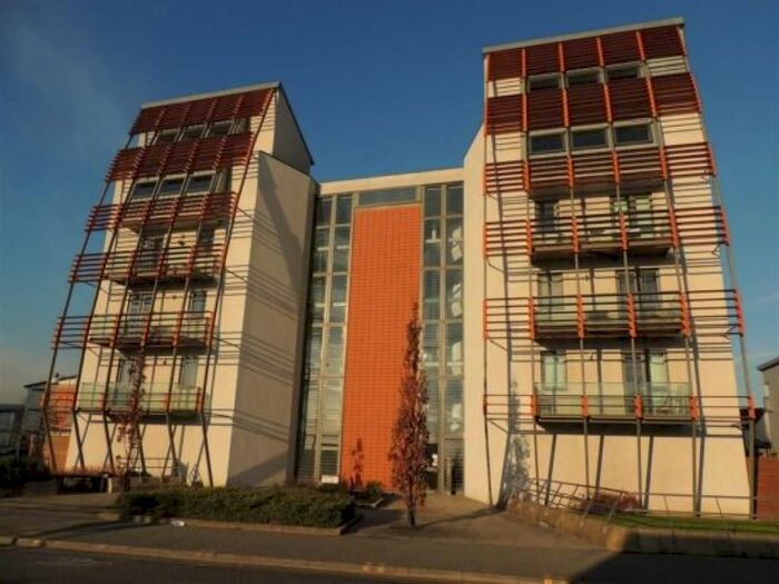 1 Bedroom Flat To Rent In Campbell House, Ashton Old Road, Manchester, M11