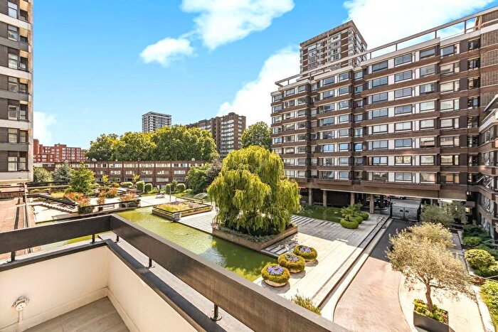 3 Bedroom Flat To Rent In The Water Gardens, W2